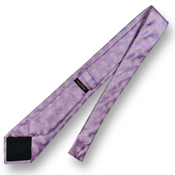 VALENTINO Men’s Purple Designer Paisley Medallion 100% Jacquard Silk Narrow Tie - Picture 4 of 9